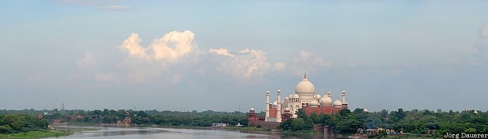 India, Uttar Pradesh, Agra, Yamuna, river, palace, blue sky