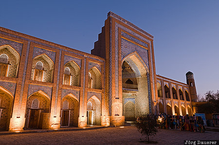 Mohammed Rakhim Khan Madrassah Provinz Xorazm, UZB, Uzbekistan, Xiva, arches, blue hour, evening light