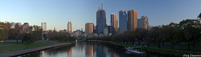 Melbourne Skyline and Yarra River Australia, Victoria, Melbourne, morning light, river, reflexion, skyline, Australien, Down Under