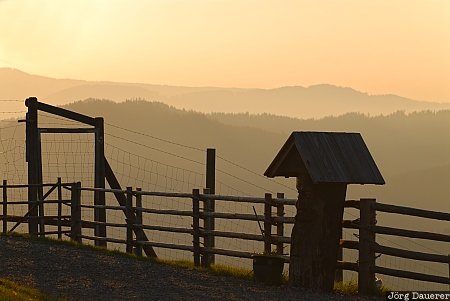 Morning light and Fence Austria, Kärnten, Latschach, fence, morning light, mountains, silhouettes, Österreich, Oesterreich
