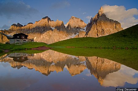 ITA, Italy, Passo Rolle, Trentino-Alto Adige, dolomites, evening light, green