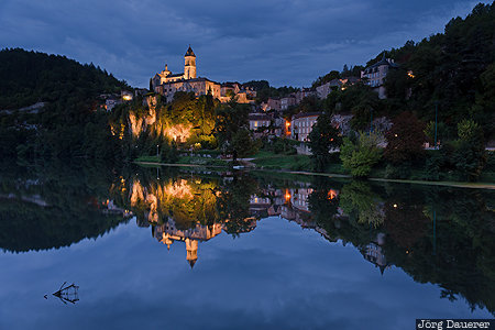 Albas, FRA, France, Midi-Pyr&eacute;n&eacute;es, blue hour, flood-lit, Le Lot, Frankreich