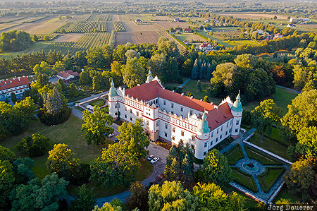 Baranów Sandomierski, POL, Poland, Subcarpathia, Baranów Sandomierski Castle, castle, evening light, Baranow Sandomierski