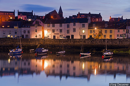blue hour, evening light, Fife, flood-lit, reflexion, GBR, Saint Monance, United Kingdom, Scotland, St Monans, Großbritannien, Vereinigtes Königreich, Schottland, Grossbritannien, Vereinigtes Koenigreich
