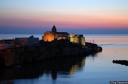 Italy, Puglia, Vieste, artificial light, floodlight, gargano, Mediterranean Sea, Apulia, Italien, Italia, Apulien