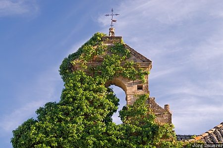Overgrown Arch Andalusia, Spain, Ubeda, arch, blue sky, clouds, green, Spanien, Espana, Andalucia, Andalusien