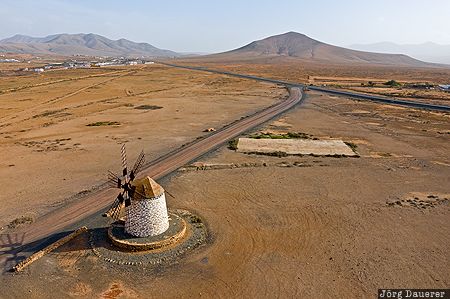 Canarias, desert, ESP, evening light, Fuerteventura, Molino de Tefía, mountains, Spain, Tefía, Spanien, Espana, Tefia