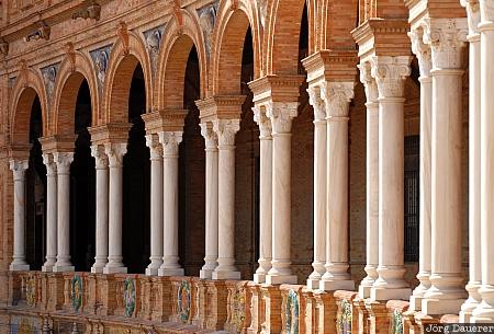 Andalusia, Seville, Spain, columns, pattern, red, shadow, Spanien, Espana, Andalucia, Andalusien, Sevilla