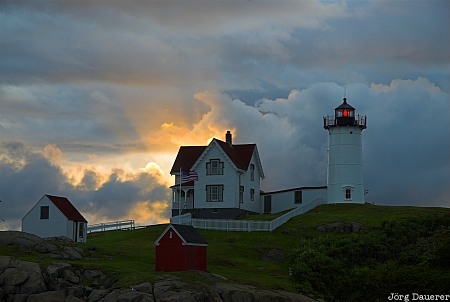 Concordville, Maine, United States, York Harbor, Atlantic ocean, cliffs, clouds