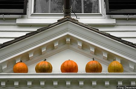 United States, Massachusetts, Lexington, door, orange, Pumpkin, pumpkins, USA, Vereinigte Staten, MA