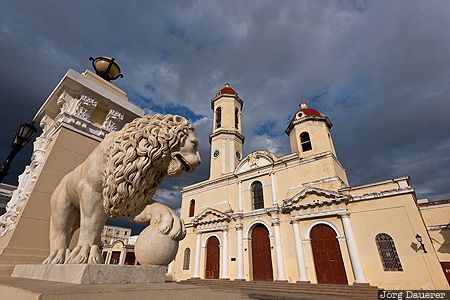 Cienfuegos, CUB, Cuba, Cathedral, church, dark clouds, evening light, Kuba