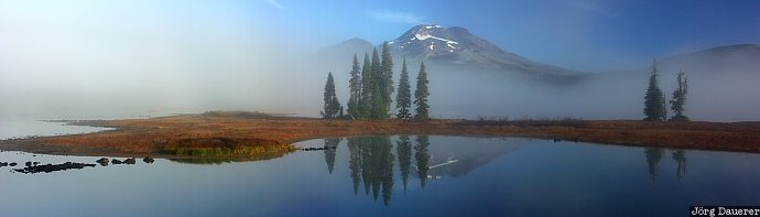 Sparks Lake, Cascade Range, Oregon, Bend, trees, mountains, USA United States, United States, USA, Vereinigte Staten