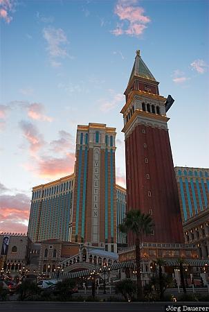 The Venetian, casino, sunrise, colorful sky, clouds, Las Vegas, Nevada, United States, USA, Vereinigte Staten, NV